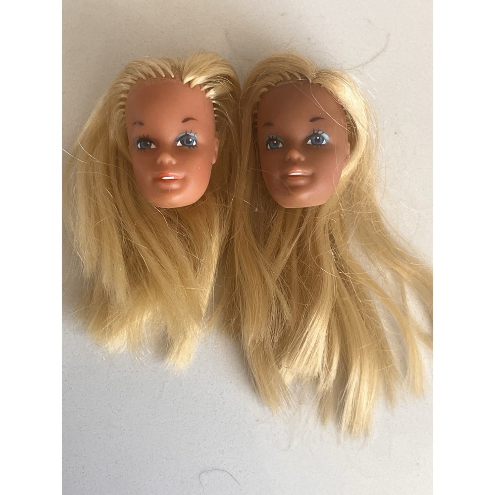 3‎ VINTAGE 1971 Malibu Barbie  #1067 2 Heads
